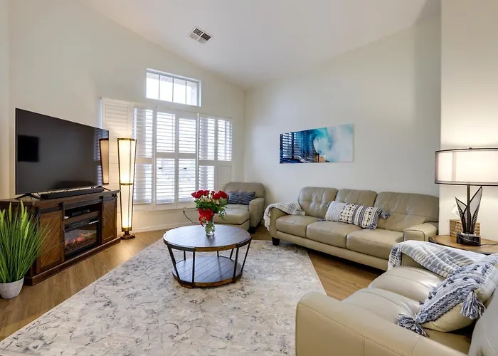 Upscale Golfer's Oasis W/ Pool & In Holiday home *