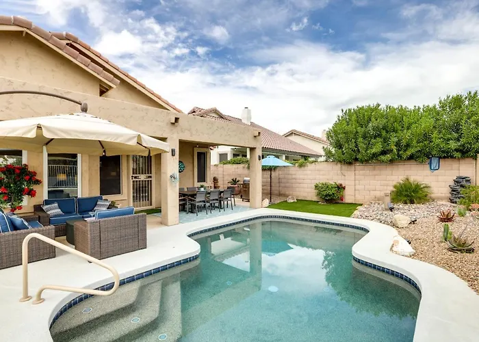 Upscale Golfer's Oasis W/ Pool & In Holiday home