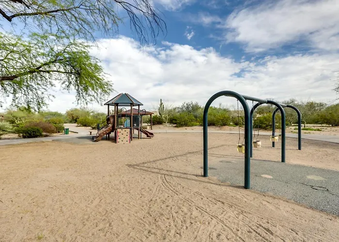 Upscale Golfer's Oasis W/ Pool & In Holiday home Cave Creek