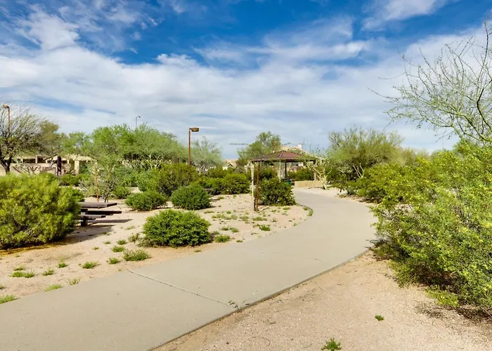 Upscale Golfer's Oasis W/ Pool & In Holiday home *
